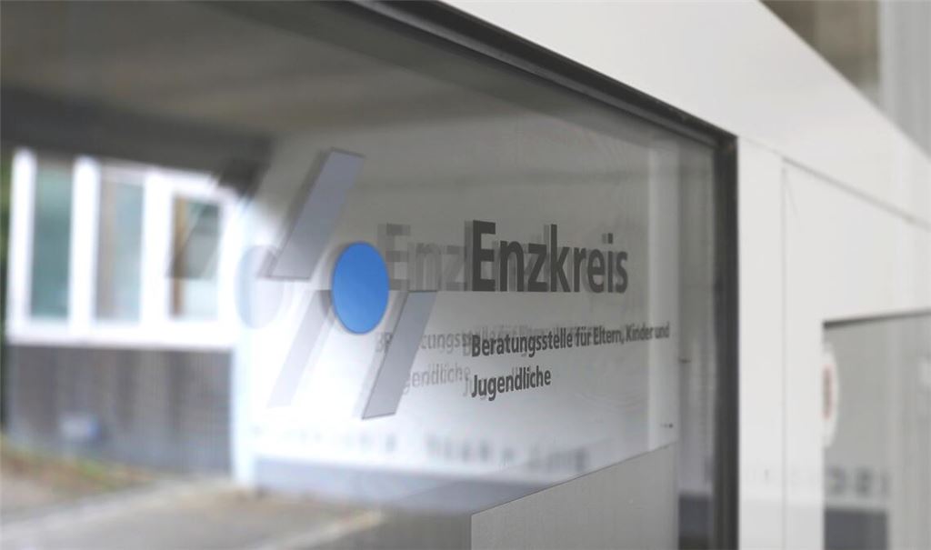 Die Wartezeit für ein Erstgespräch beträgt mindestens zwei Wochen: die Beratungsstelle für Eltern, Kinder und Jugendliche in der Mühlacker Industriestraße. Foto: Schüller