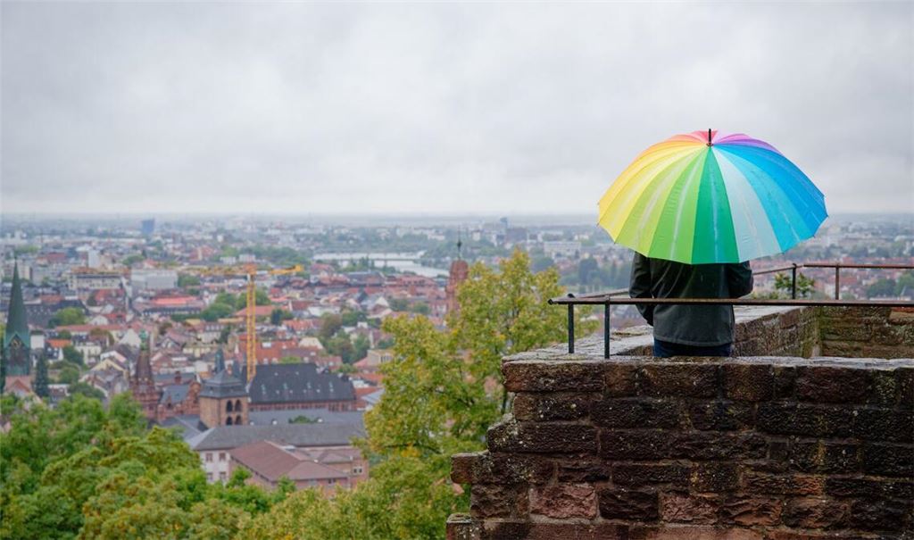 Die Wetteraussichten für den Wochenstart sind mehr als durchwachsen. (Symbolbild)