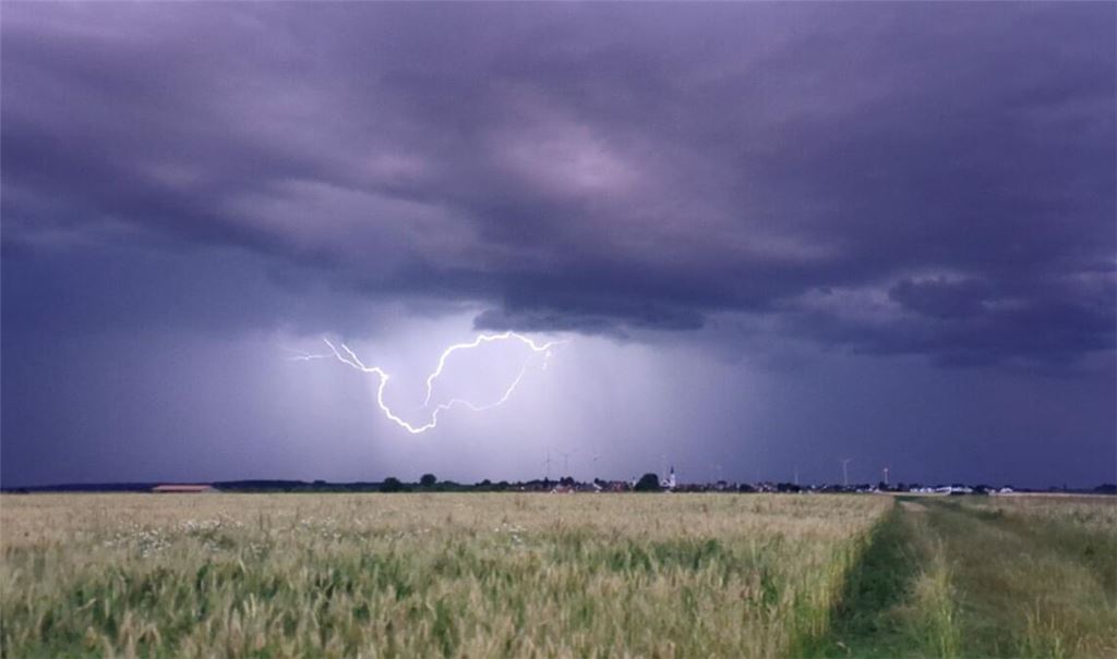 Die Wetterlage bleibt laut dem Deutschen Wetterdienst (DWD) unbeständig.