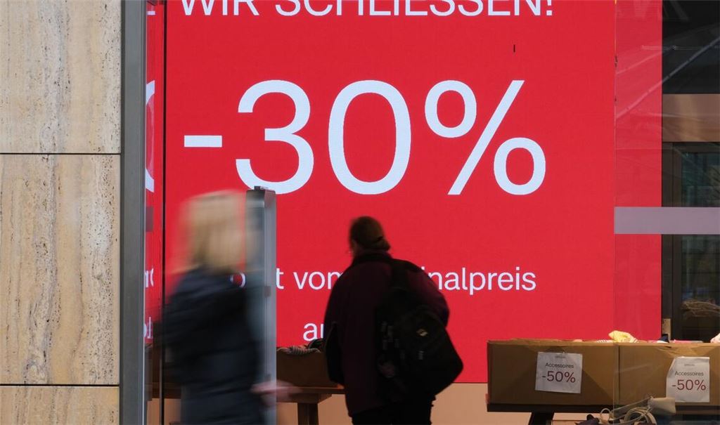 Die Zahl der Schließungen im Einzelhandel übersteigt die der Neueröffnungen deutlich.