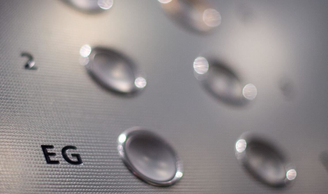 Die Zahl der vom Tüv festgestellten Mängel an Aufzügen ist im vergangenen Jahr gestiegen. (Archivbild)