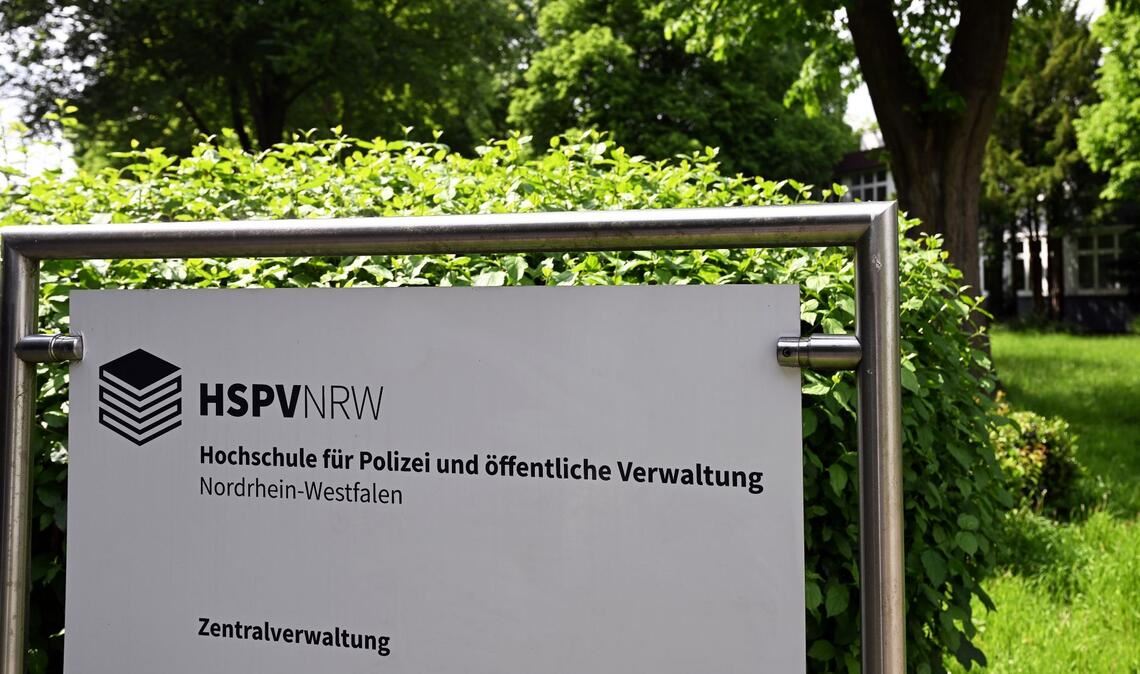Die Zentralverwaltung der Hochschule für Polizei und öffentliche Verwaltung Nordrhein-Westfalen.