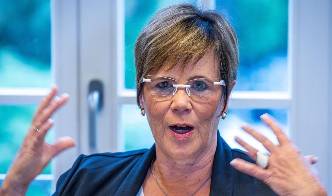 Zahl der Ehec-Infektionen in MV steigt - Einsatz in Kita Die Zunahme von HUS-Fälle ließen Alarmglocken läuten, so Martina Littmann, Leiterin der Abteilung Gesundheit beim Landesamt für Gesundheit und Soziales (LAGuS).
