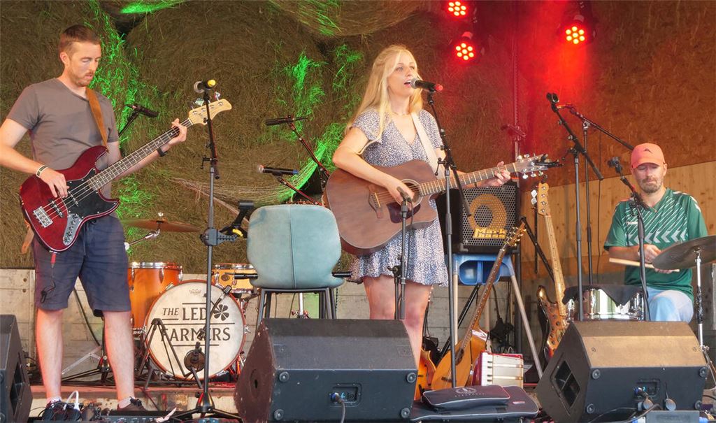 Die aus der Region stammende Kristin Baker und Band machen den Auftakt. Fotos: Friedrich