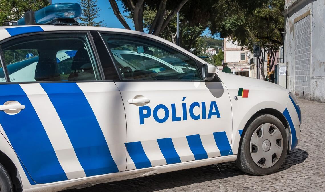 Die beiden in Portugal von ihrer Mutter und dem Stiefvater ausgesetzten Kinder dürfen in ihr Heimatland Frankreich zurückgebracht werden (Symbolfoto).