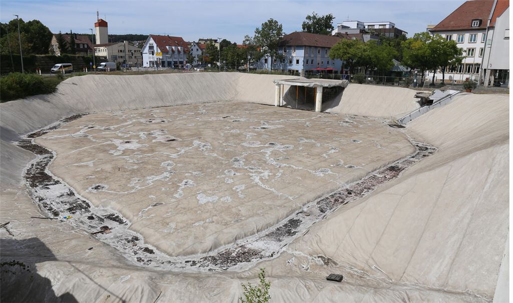 Die bekannteste Baulücke der Stadt: das „Mühlehof-Loch“. Foto: Archiv