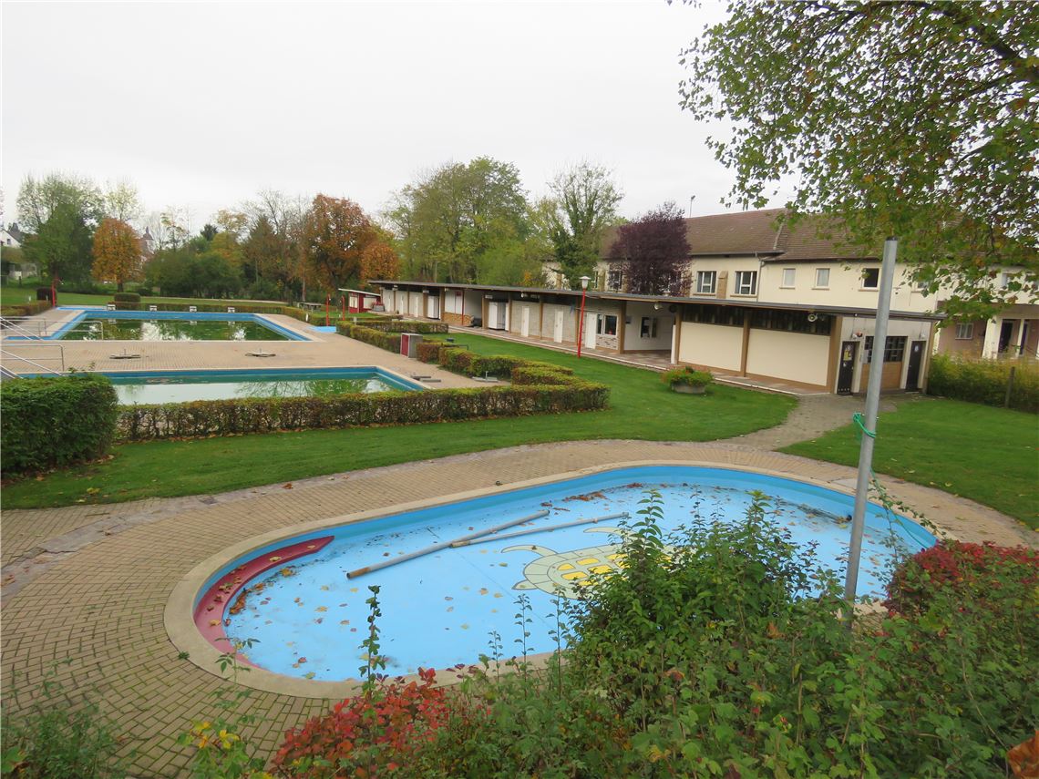 910_0008_140989_gv_Freibad_Knittlingen4