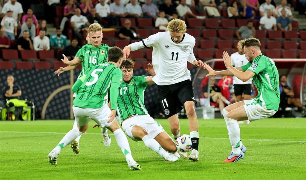 Die deutsche Nationalmannschaft um Ex-VfB-Stürmer Nick Woltemade tat sich gegen Nordirland lange schwer.