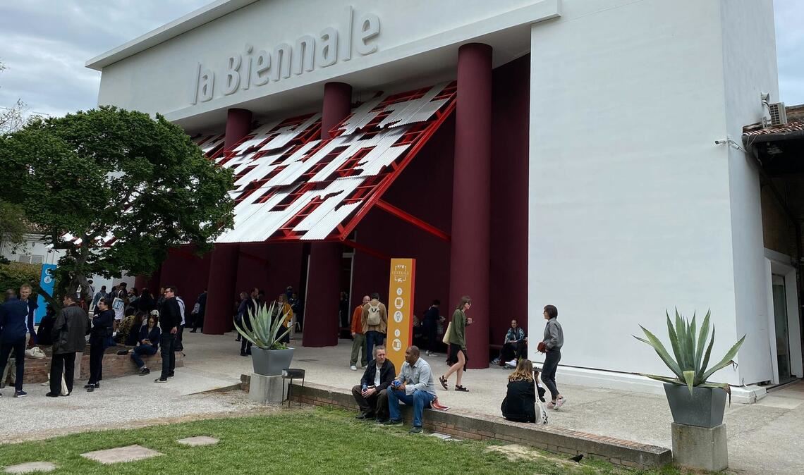 Die diesjährige Biennale wird unter anderem vom Streit um die Teilnahme Russlands erschüttert. (Archivbild)