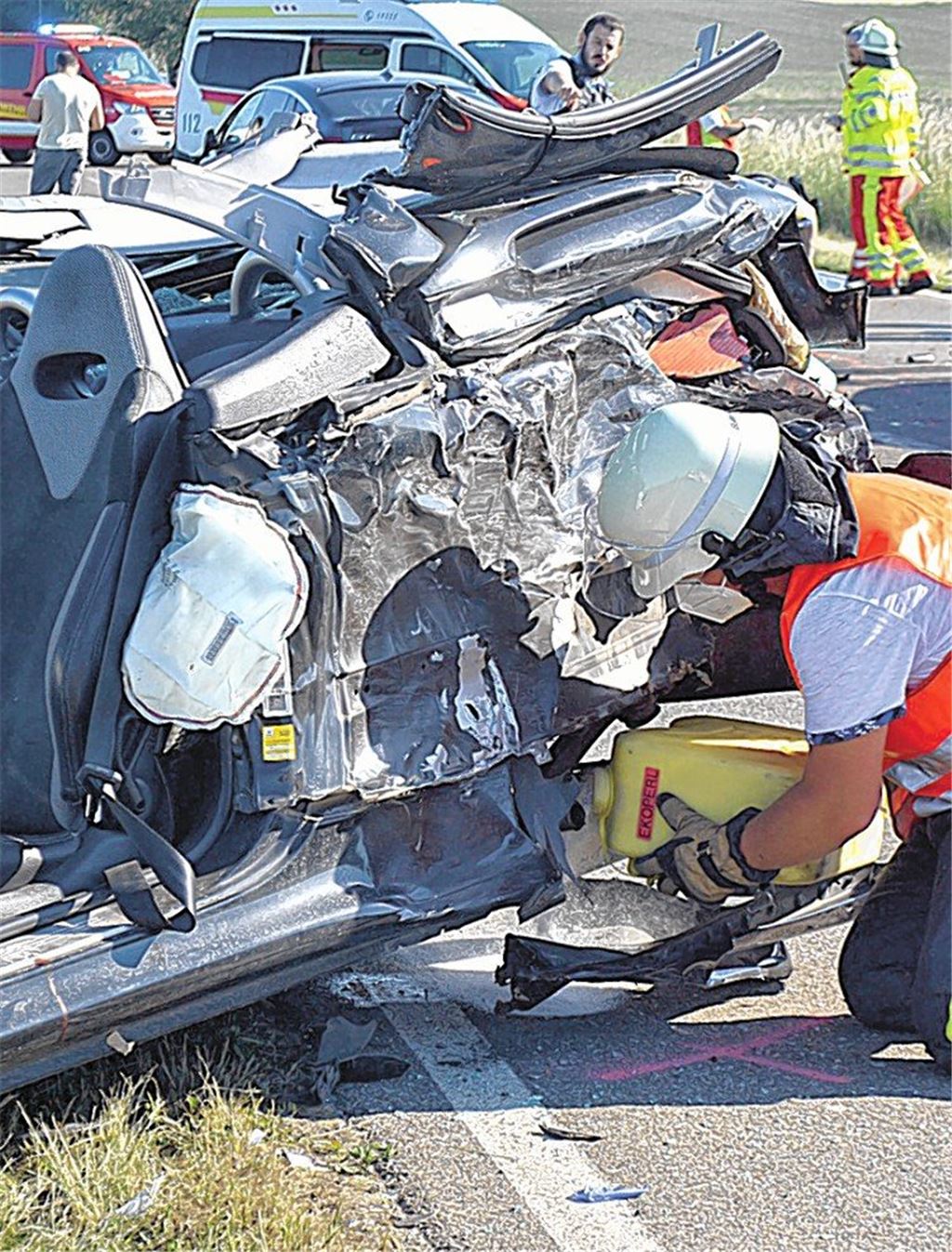 Polizei-Bilanz: Unfall fordert zwölf Verletzte