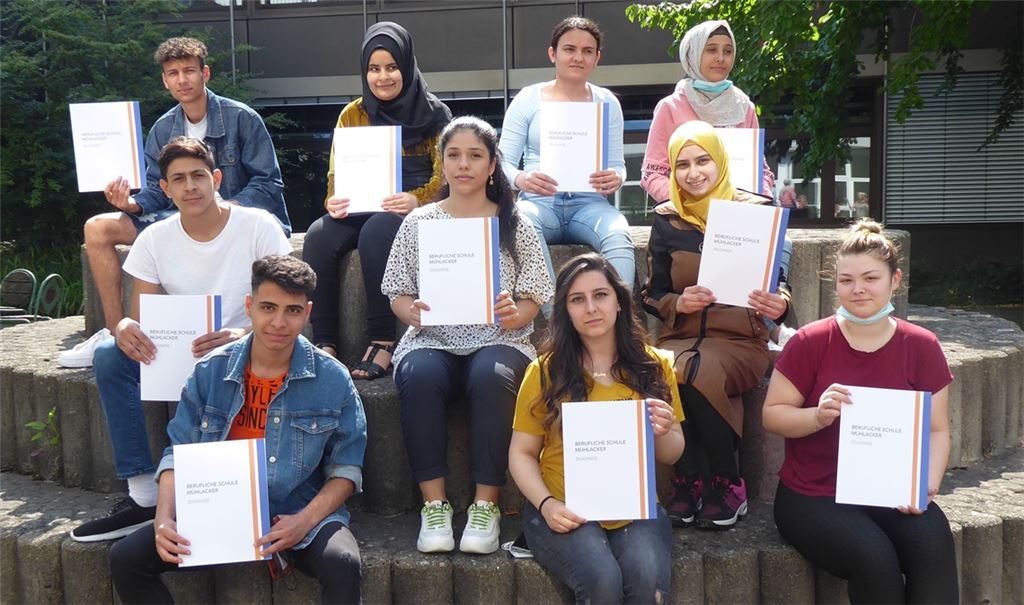 Die elf Schülerinnen und Schüler des VABO-Bildungsgangs.