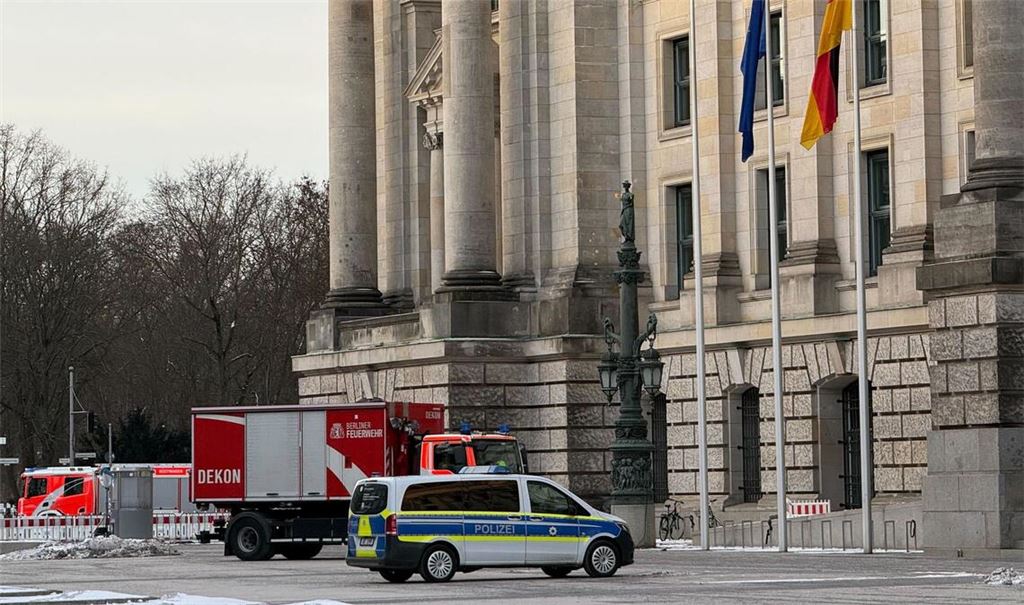 Die ersten Einsatzkräfte sind bereits wieder abgezuogen.