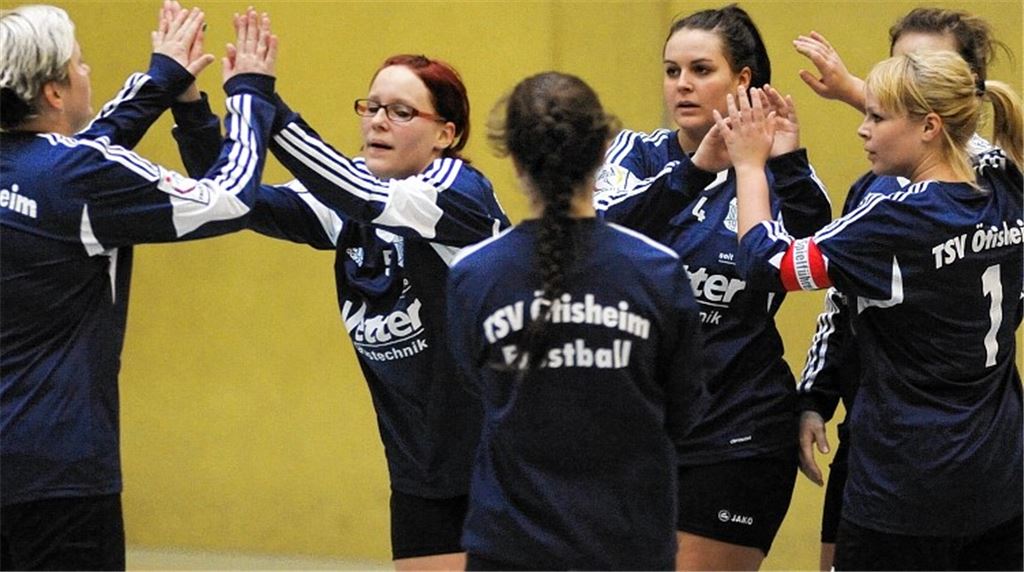 Die ersten Gegner können kommen: Das Faustballteam des TSV Ötisheim fiebert seiner zweiten Hallensaison in der 2. Bundesliga entgegen,