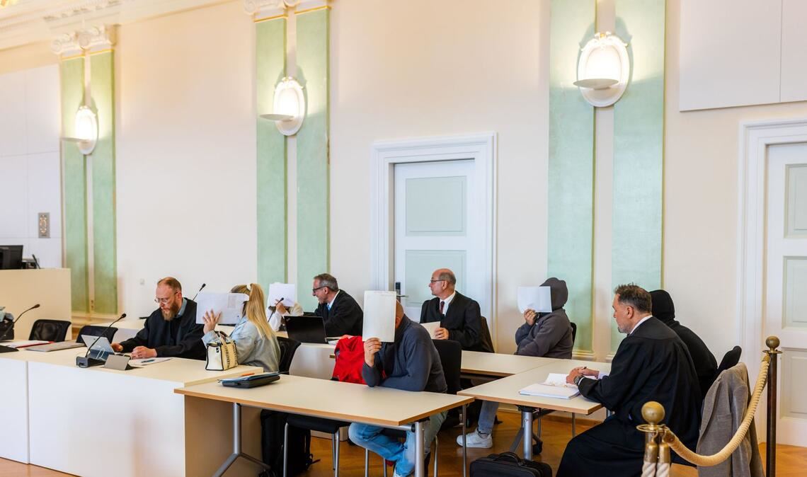 Die fünf Angeklagten wurden zu Bewährungsstrafen verurteilt.