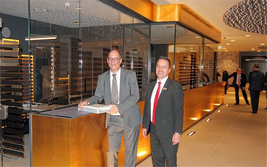 Sparkasse investiert in ihren Hauptsitz