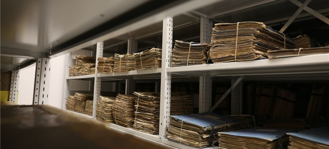 Die historischen Unterlagen gilt ist bestmöglich zu lagern und zu schützen. Archivfoto: Becker