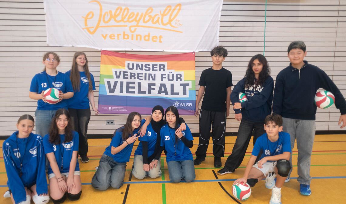 Die internationale Volleyballfamilie beim TV Mühlacker wächst weiter. Zusammen treiben sie nicht nur Sport, sondern bilden auch eine starke Gemeinschaft. Fotos: Archiv/privat