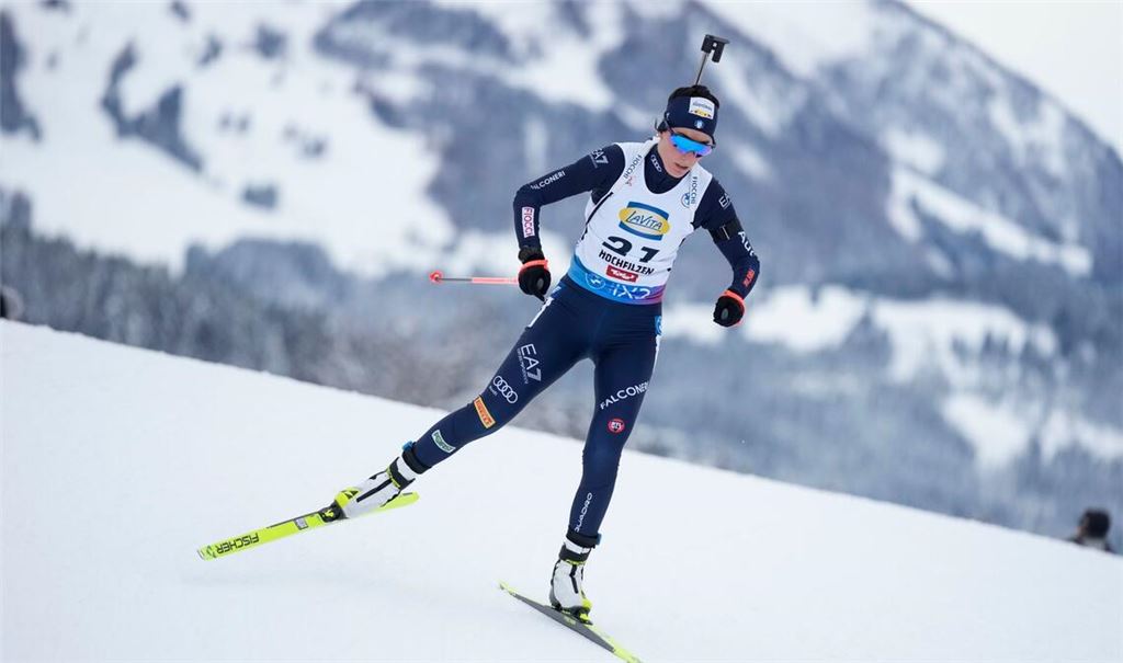 Die italienische Biathletin Rebecca Passler geht beim Cas gegen ihre Dopingsperre vor. (Archivbild)