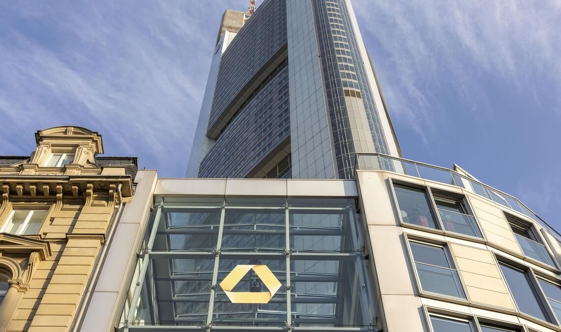 Die italienische Großbank Unicredit will die Commerzbank kaufen.