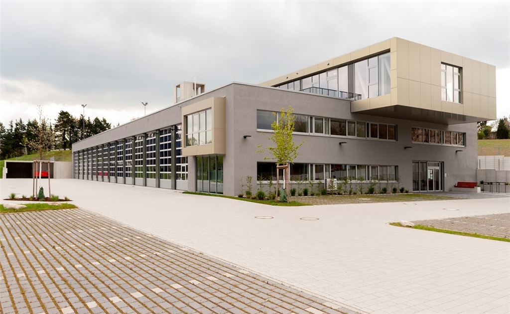 Die künftige Feuerwache am Mühlacker Senderhang sorgte wegen Kostensteigerungen wiederholt für Diskussionen.Archivfoto: Fotomoment