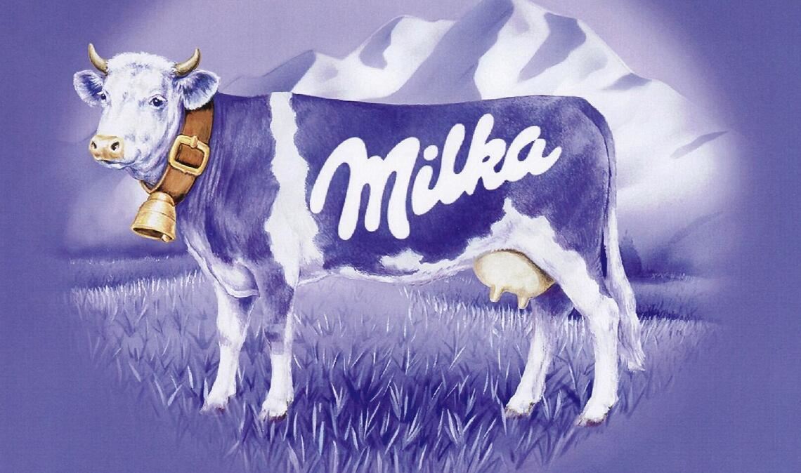 Die lila Kuh wirbt seit 1973 für Milka – laut Landgericht neuerdings auch „wettbewerbswidrig“ mit „Mogelpackungen“.