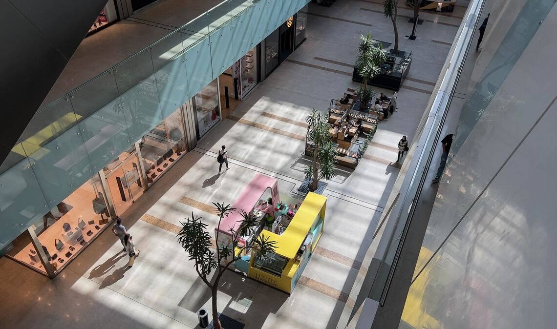 Die meisten Geschäfte sind geöffnet, aber kaum Kundschaft kommt vorbei. (Archivbild)