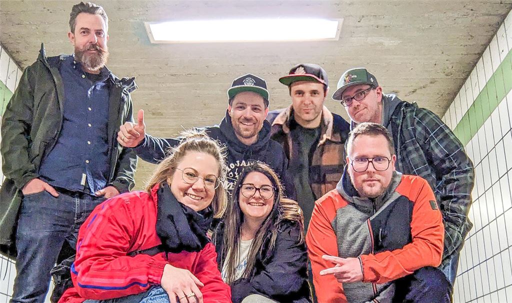 Die neue Führungsmannschaft (v. li.): Philipp Knüppel, Saskia Seemann, Theo Seemann, Jacqueline Scheller, Manuel Haug, Arne Bader und Sebastian Förtsch. Foto: privat