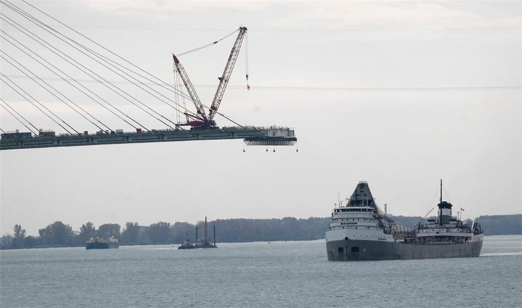 Die neue Grenzbrücke scheint US-Präsident Donald Trump ein Dorn im Auge zu sein. (Archivbild)