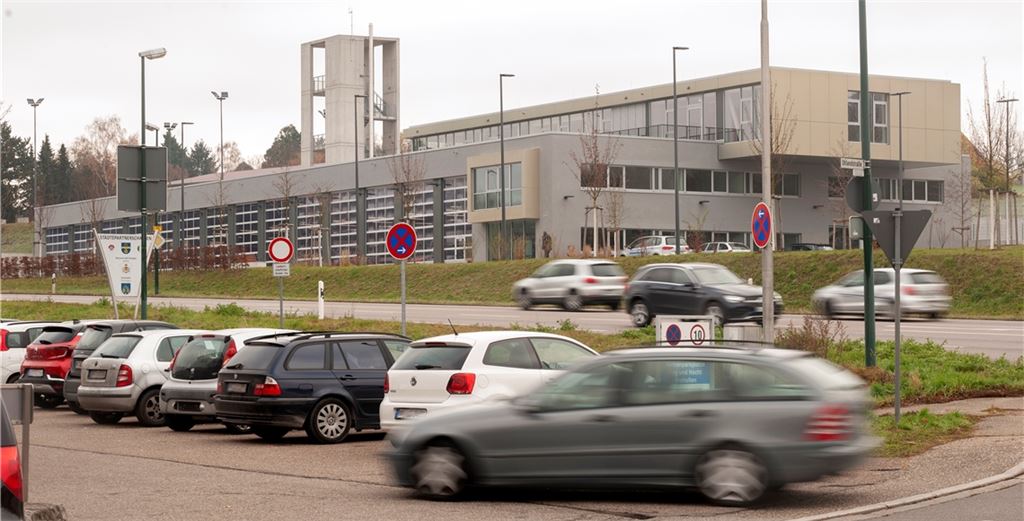 Die neue Mühlacker Feuerwache am Senderhang hat wegen stark gekletterter Kosten immer wieder für Unmut im Gemeinderat gesorgt.Foto: Fotomoment