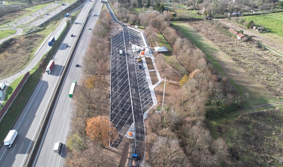 Die neue PWC-Anlage „Kämpfelbach“ an der A8. Foto: Autobahn-GmbH Niederlassung Südwest