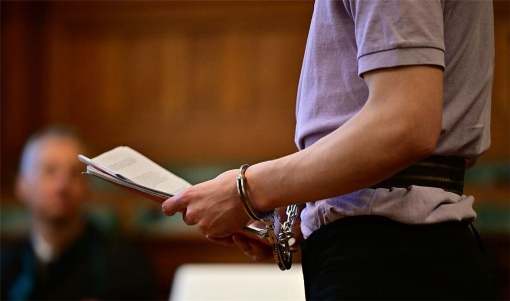 Die non-binäre deutsche Person Maja T. ist in Budapest zu acht Jahren Gefängnis verurteilt worden. (Archivbild)