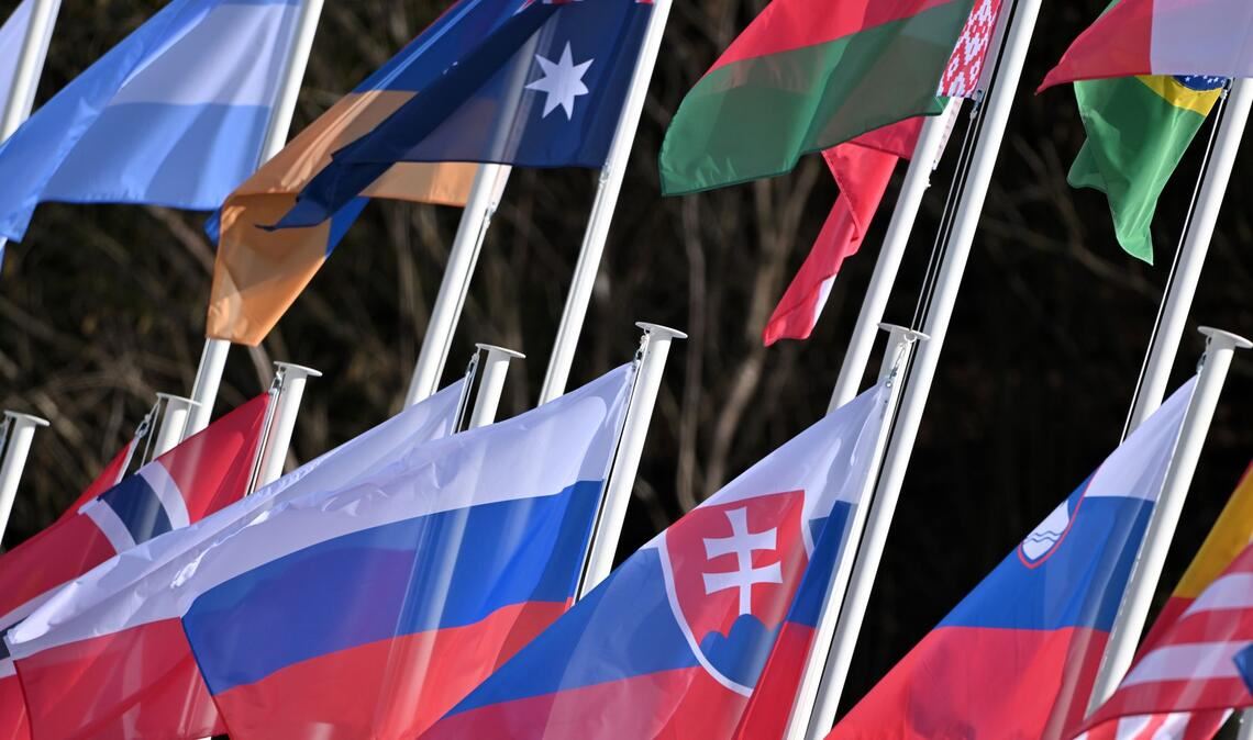 Die russische Fahne weht bei den Paralympics.