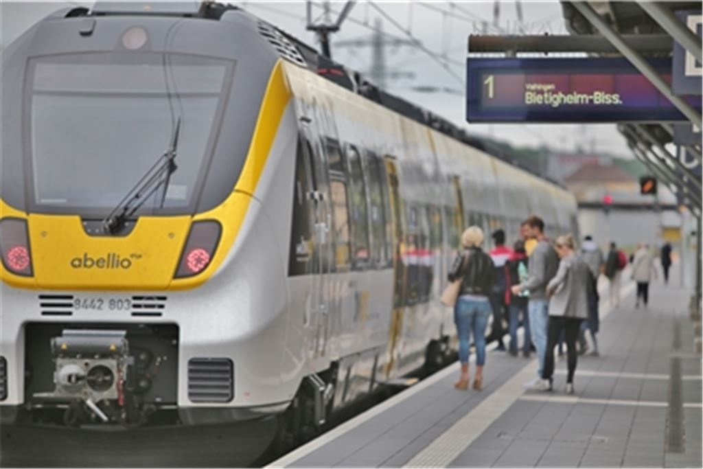 Die schnelle IRE-Verbindung mit Abfahrt um 6.53 Uhr in Mühlacker nach Karlsruhe, soll noch mindestens bis Ende März ausfallen. Archivfoto: Huber