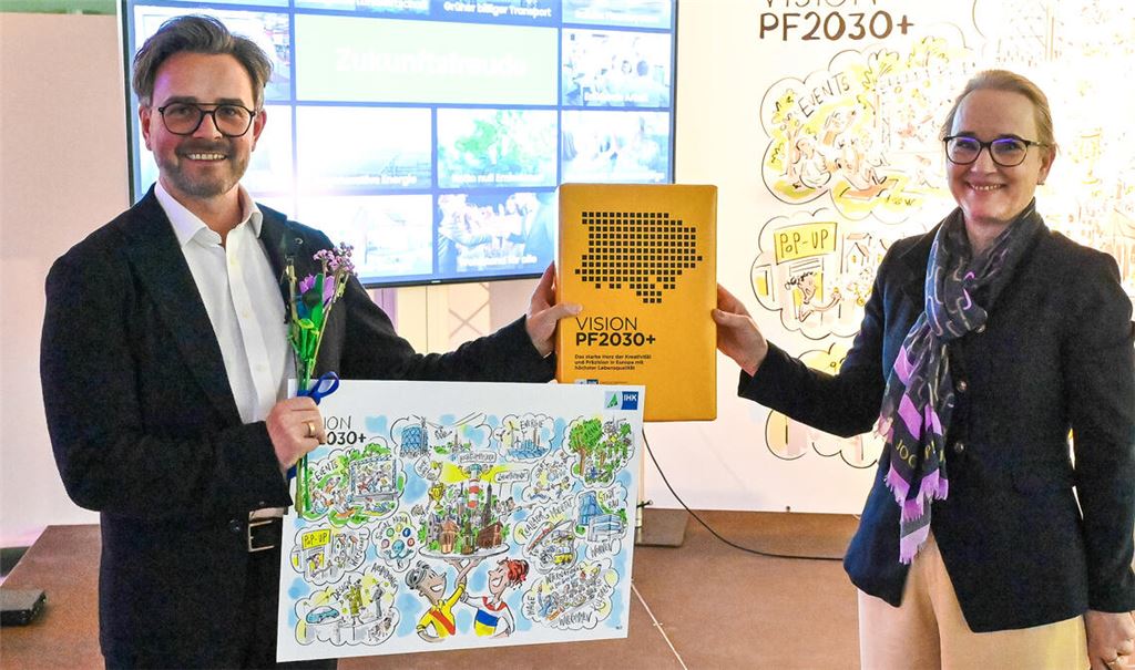 Die schöne neue Welt der IHK: Oberbürgermeister Peter Boch und die IHK-Hauptgeschäftsführerin Tanja Traub. Foto: Bott