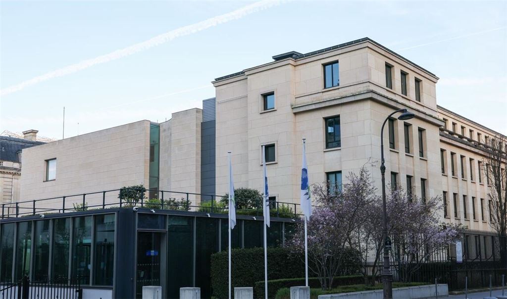 Die sechste Runde der Handelsgespräche zwischen den USA und China hat begonnen. Sie findet in Paris am Sitz der Organisation für wirtschaftliche Zusammenarbeit und Entwicklung (OECD) statt.