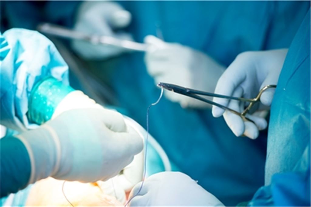 Die sinkenden Corona-Fallzahlen ermöglichen auch in den RKH Enzkreis-Kliniken in Mühlacker wieder einen normaleren Betrieb. Archivfoto: privat