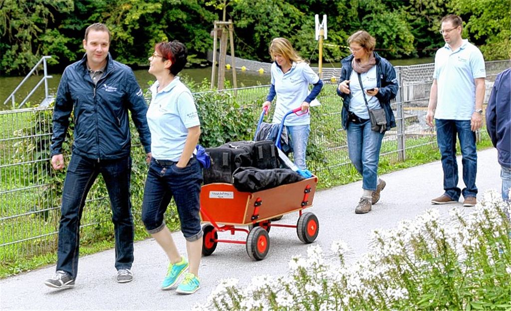 Die sogenannten „Stage-Hands“ Patrick Klein, Sabine Bernecker, Mariella Klose, Anette Popp und Lars Schumacher (v.li.).