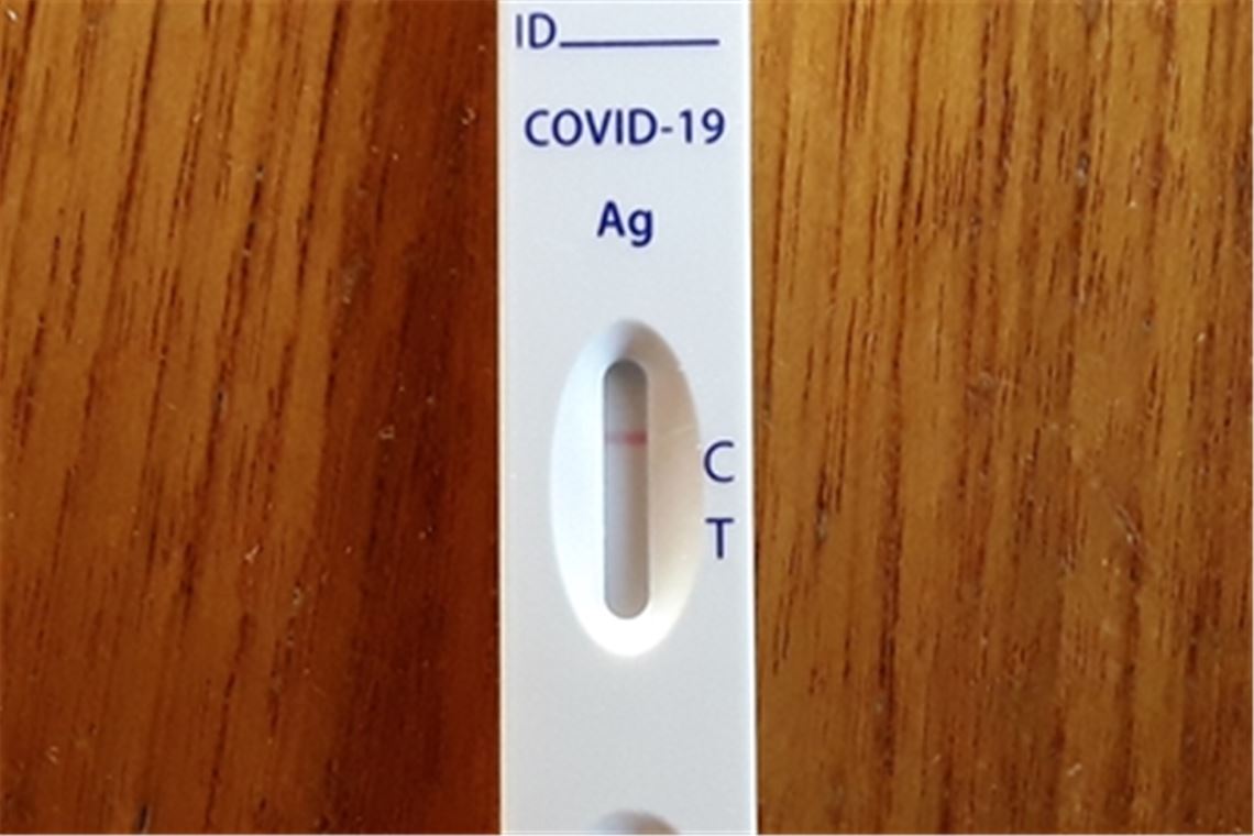 Dieser Selbsttest ist negativ ausgefallen. Doch nach wie vor sehen viele Menschen ein anderes Ergebnis. Foto: Archiv