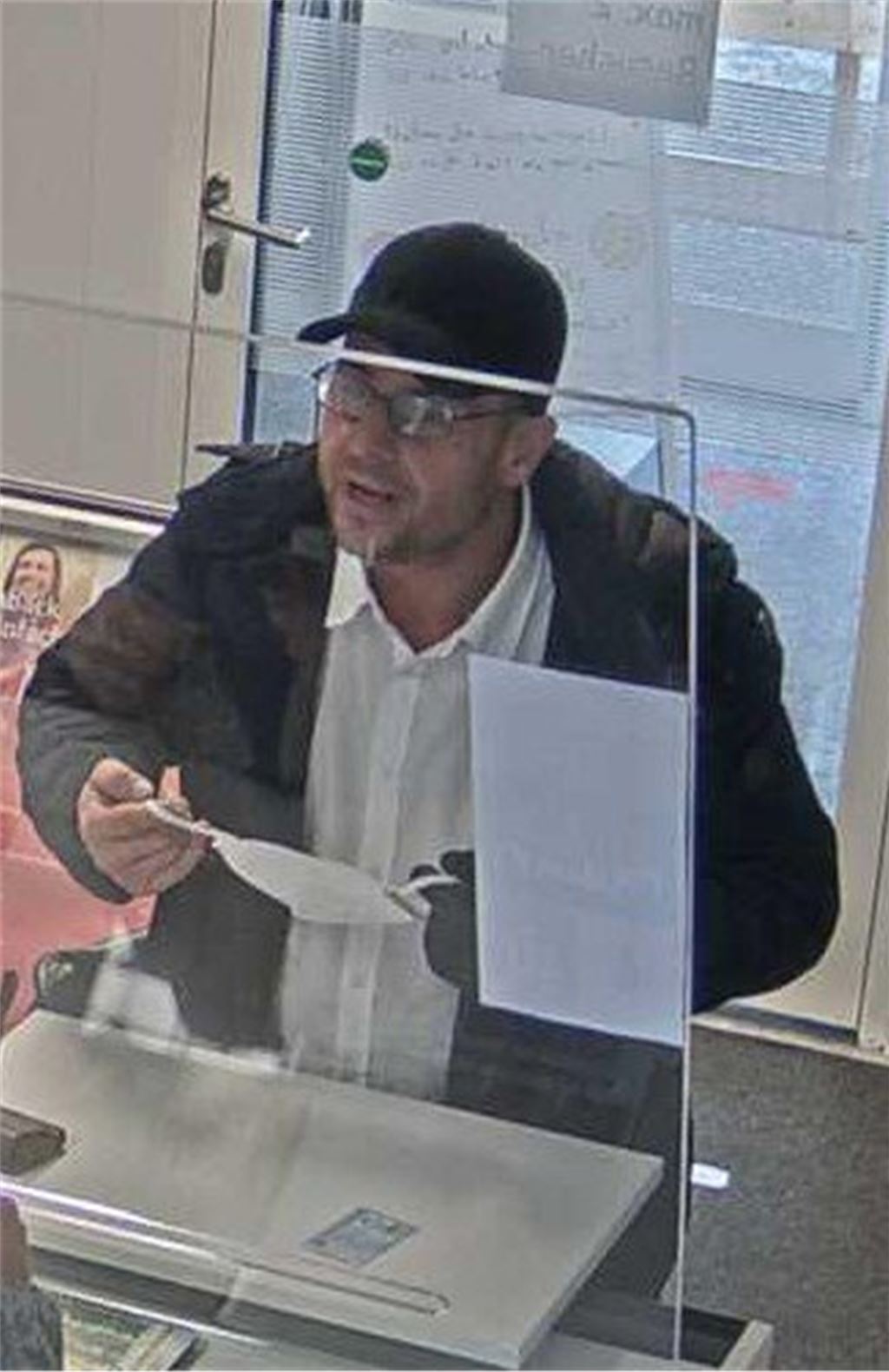 Dieses Bild entstand in der Bankfiliale in Eutingen. Foto: pol