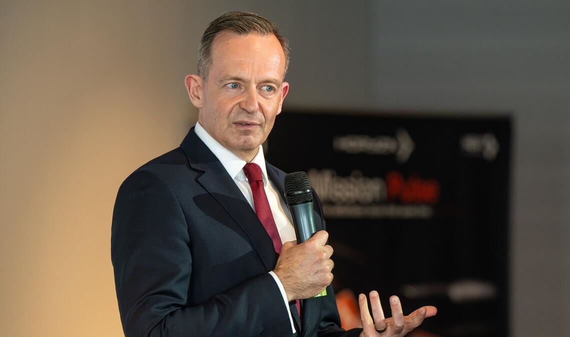 Digitalminister Volker Wissing (FDP) will große Tech-Konzerne nicht an den Ausbaukosten für Telekom-Netze in Europa beteiligen.