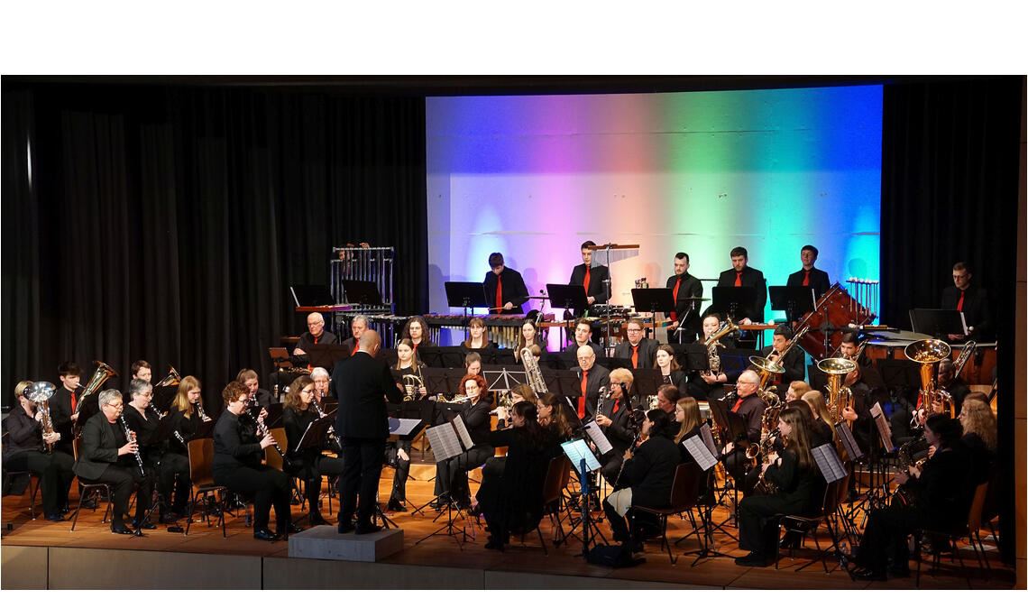 Dirigent Oliver Bickel absolviert mit seinem Musikverein Freudenstein ein anspruchsvolles Karfreitagskonzert. Foto: Bastian