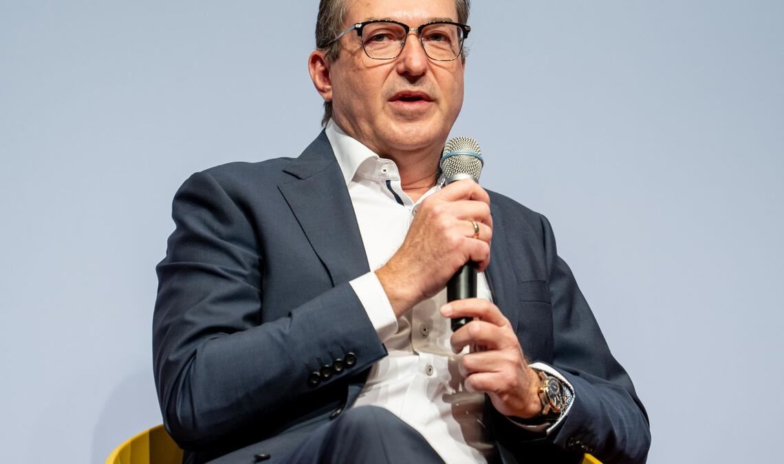 Dobrindt sprach mit Blick auf die Ampel von einem geerbten Problem.