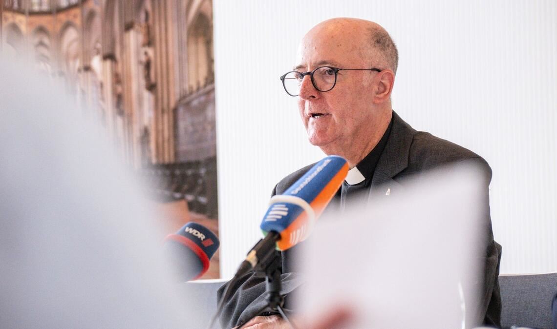 Domprobst Guido Assmann verteidigte bei der Pressekonferenz die neuen Eintrittspreise.