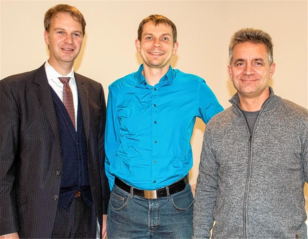 Dr. Achim Stuible, Vorsitzender des Arbeitskreises, mit den Referenten Alexander Greschik und Udo Mürle (v. li.).