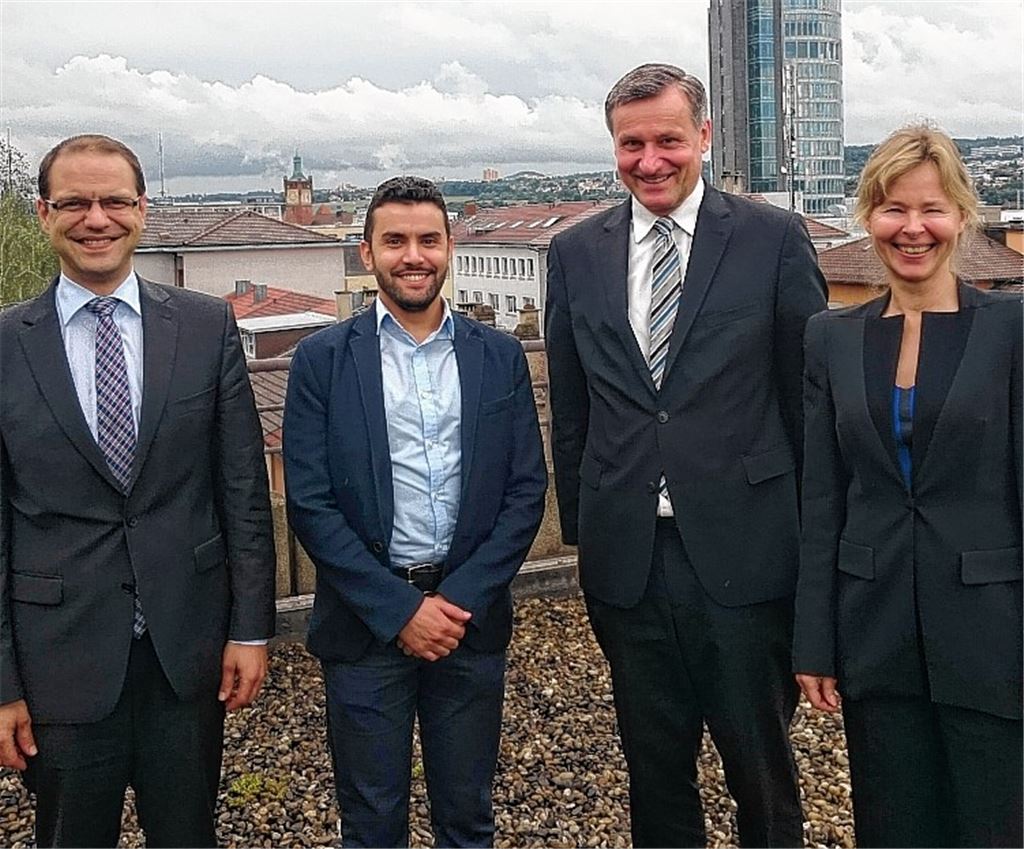 Arbeitsvermittlung auf Arabisch