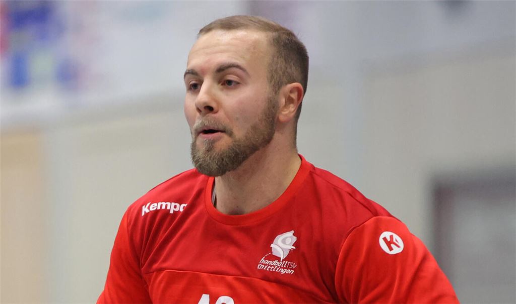 Dreh- und Angelpunkt im Knittlinger Spiel: Lucas Gerdon. Foto: Müller