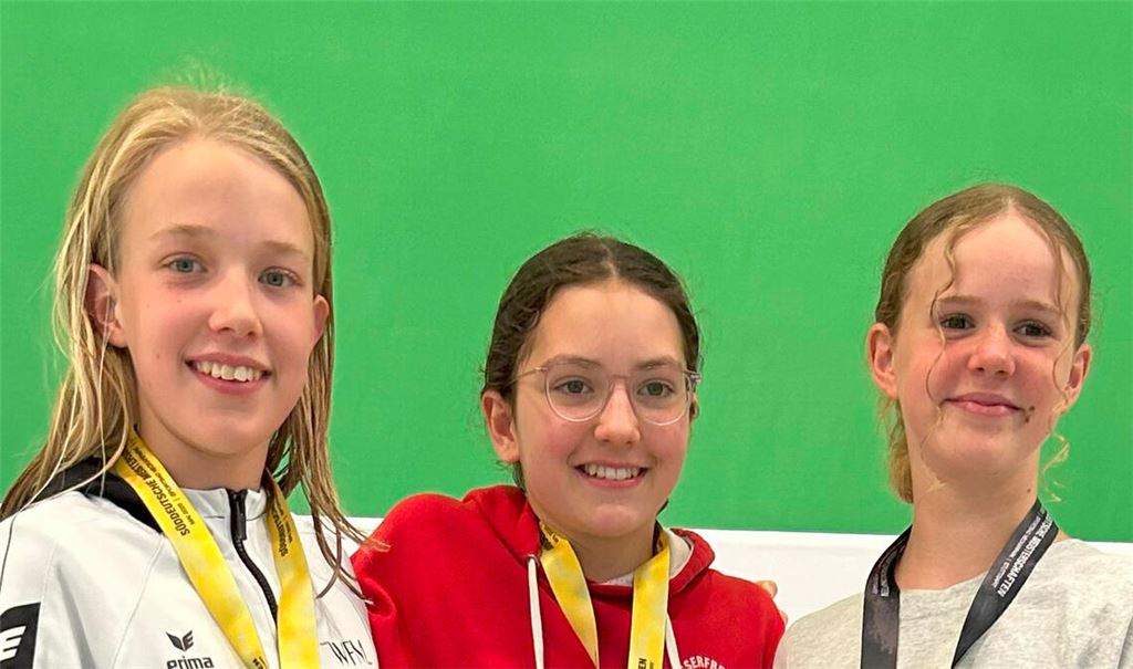 Drei Vizetitel holt sich Freya Schwarz (li.).