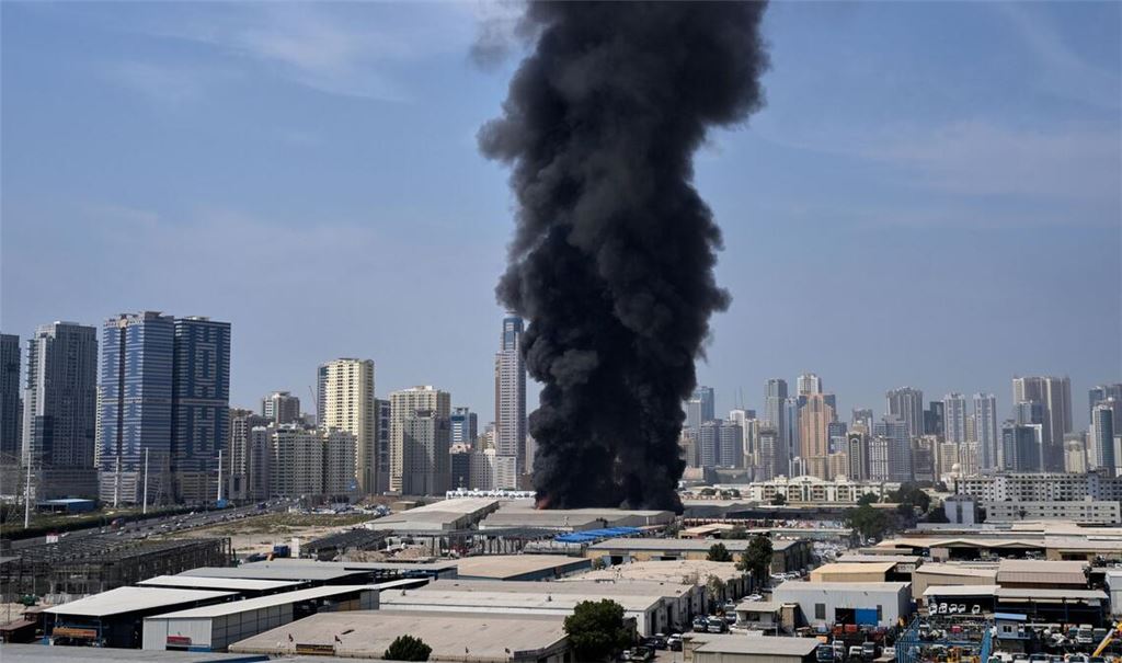 Dubai gerät ähnlich wie andere Metropolen am Golf seit Tagen unter Beschuss. (Archivbild)
