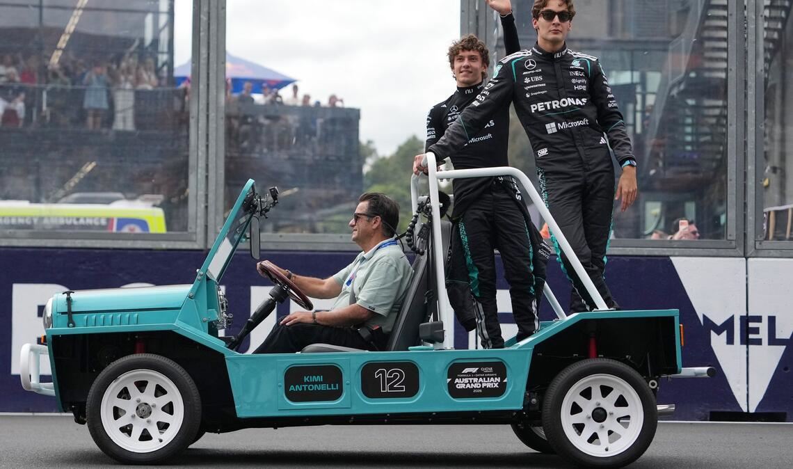 Duell um den Titel: George Russell (r) und Kimi Antonelli kämpfen immer härter um die Formel-1-WM. (Archivbild)