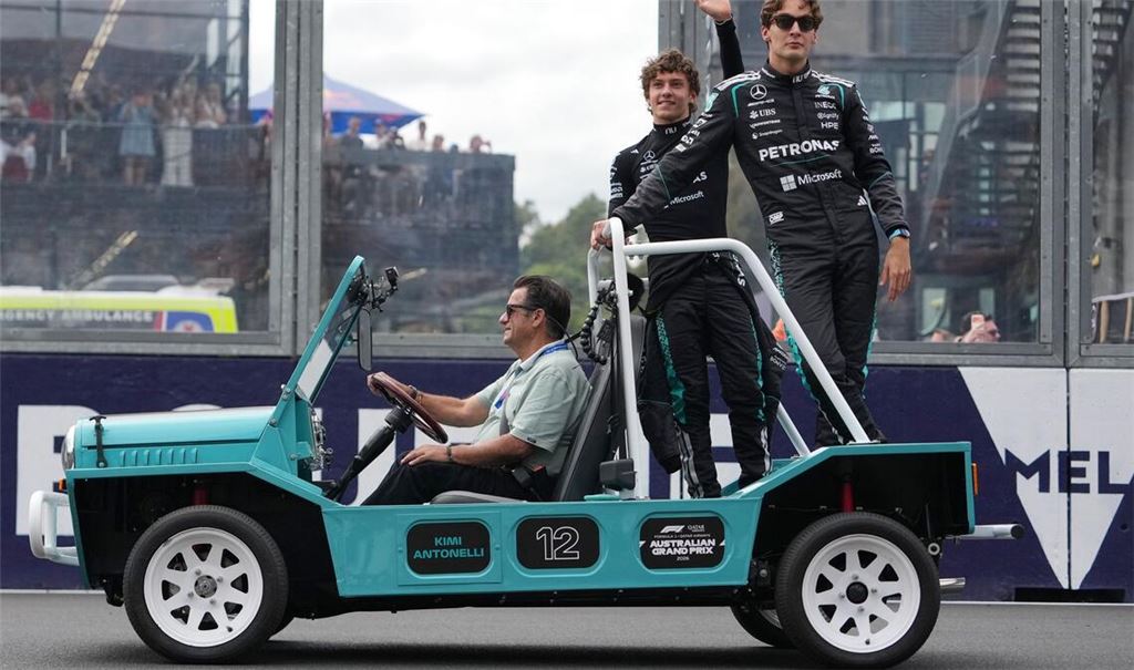 Duell um den Titel: George Russell (r) und Kimi Antonelli kämpfen immer härter um die Formel-1-WM. (Archivbild)